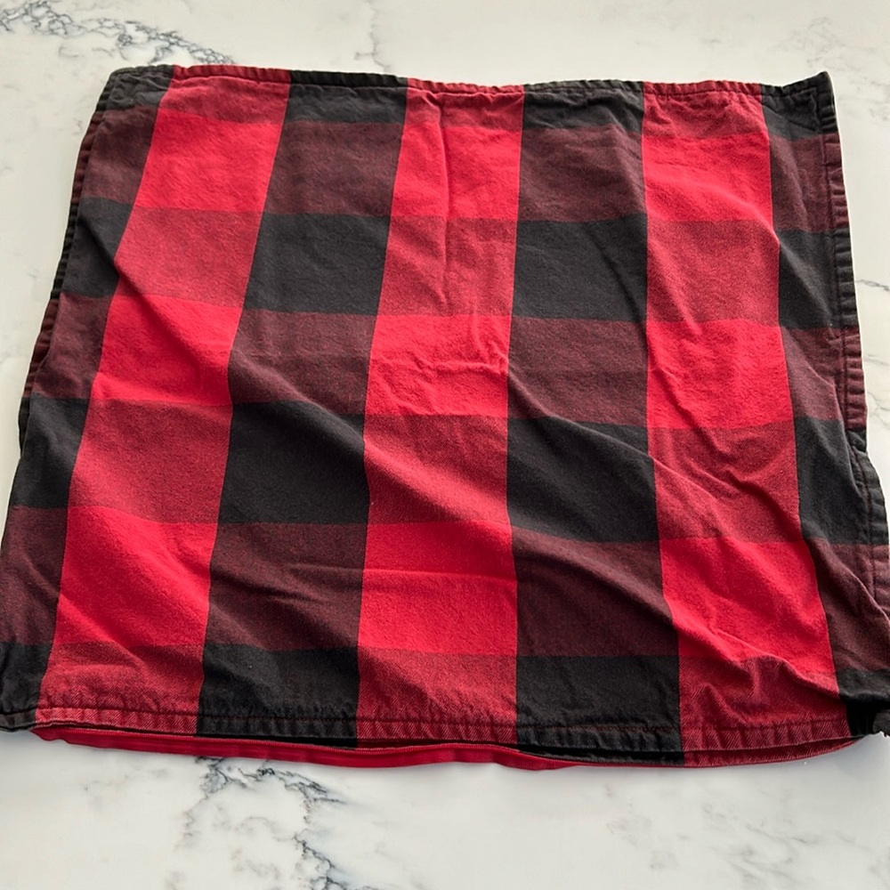 🎄❤️🖤Pottery Barn Red and Black Buffalo Print Pillow Case Covers